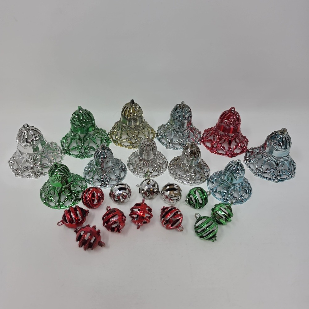 Lot of 23 Vintage Bradford Plastic Filigree Bells & Balls Christmas Ornaments